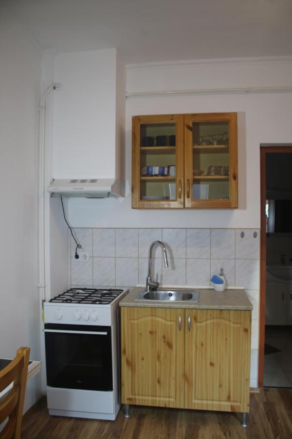 Egri Csillagocska Apartman ภายนอก รูปภาพ